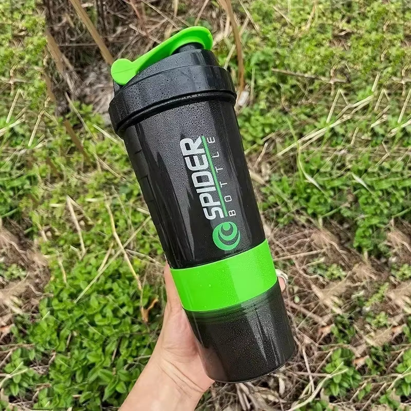 3 Layer Shaker Bottle Protein Mixing Shake Cup Sports Fitness Water Cup 550Ml Scaled Plastic Water Bottles with Medicine Box